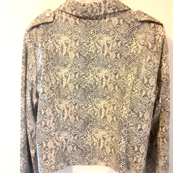 Who's There Python Print Moto Military Jacket Size Large NWOT - Picture 4 of 15